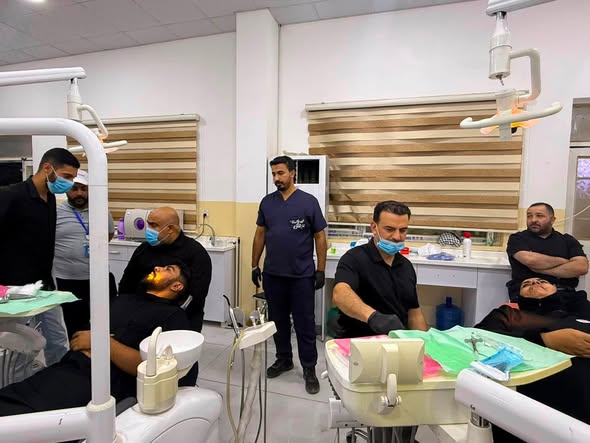 كلية طب الأسنان تختتم أعمال عيادتها الطبية التطوعية لخدمة زائري الأربعينية