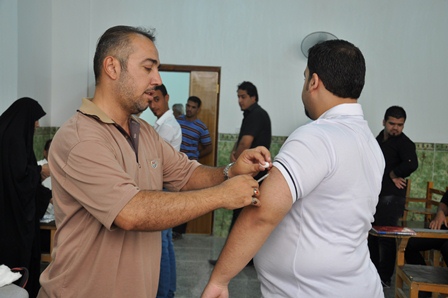 تلقيح طلبة الجامعة ضد الحصبة