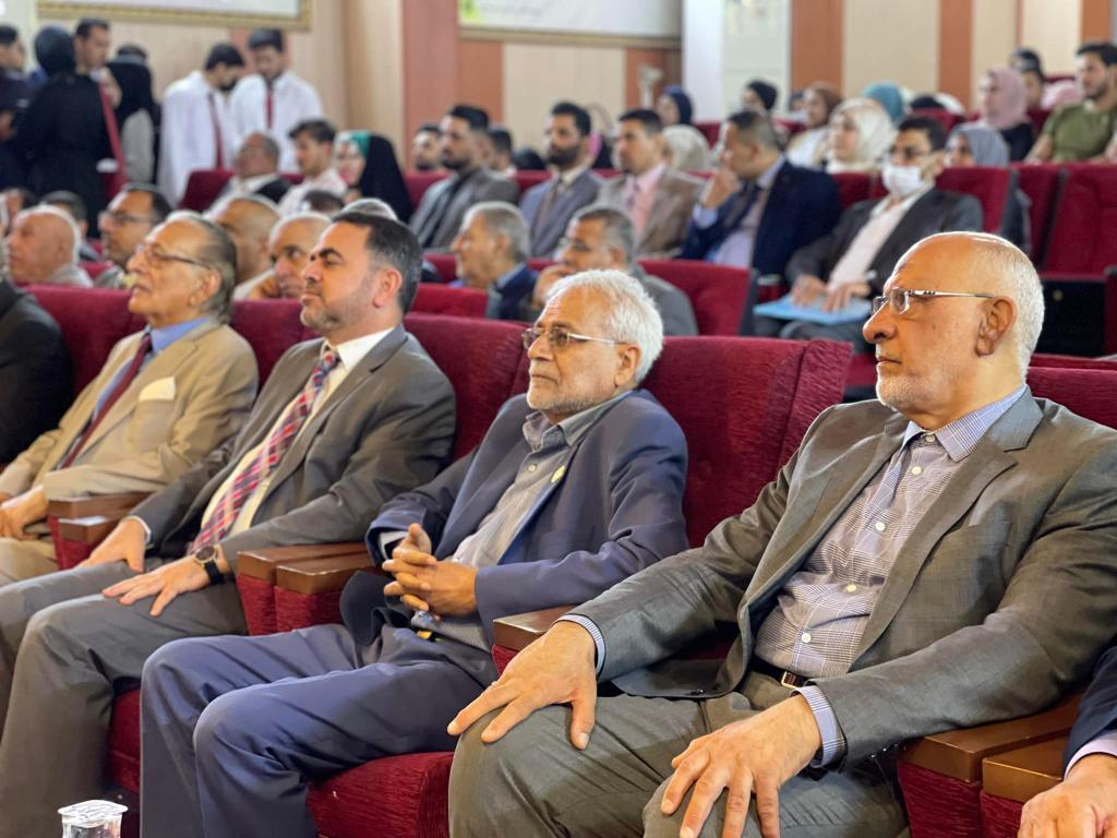 مؤتمر افتتاح الاسبوع العلمي الثقافي السادس عشر تحت شعار اهل البيت عليهم السلام منارة للعلم و الهدى تستهل جامعة اهل البيت اسبوعها العلمي والثقافي بافتتاح فعاليته في القاعة المركزية برعاية معالي وزير التعليم العالي والبحث العلمي يتخلله مجموعة نشاطات مركزية 
