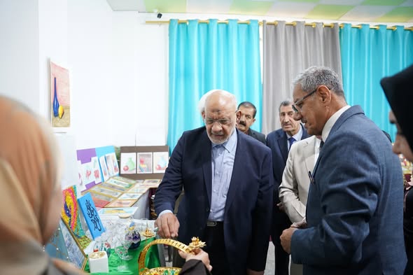 افتتاح المعرض الفني وانطلاق المؤتمر العلمي لقسمي الرياضيات والتربية الفنية ضمن كلية التربية في فعاليات الأسبوع العلمي والثقافي العشرون